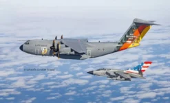 2 MAQUETTES 223 PIECES -AIR DEFENDER