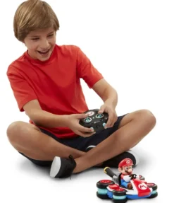 MARIO KART - MARIO AUTO DE COURSE RADIOCOMMANDEE ANTIGRAVITE