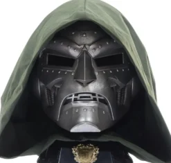 MARVEL CASQUE DOCTOR DOOM REPLIQUE LEGEND SERIES 1/1