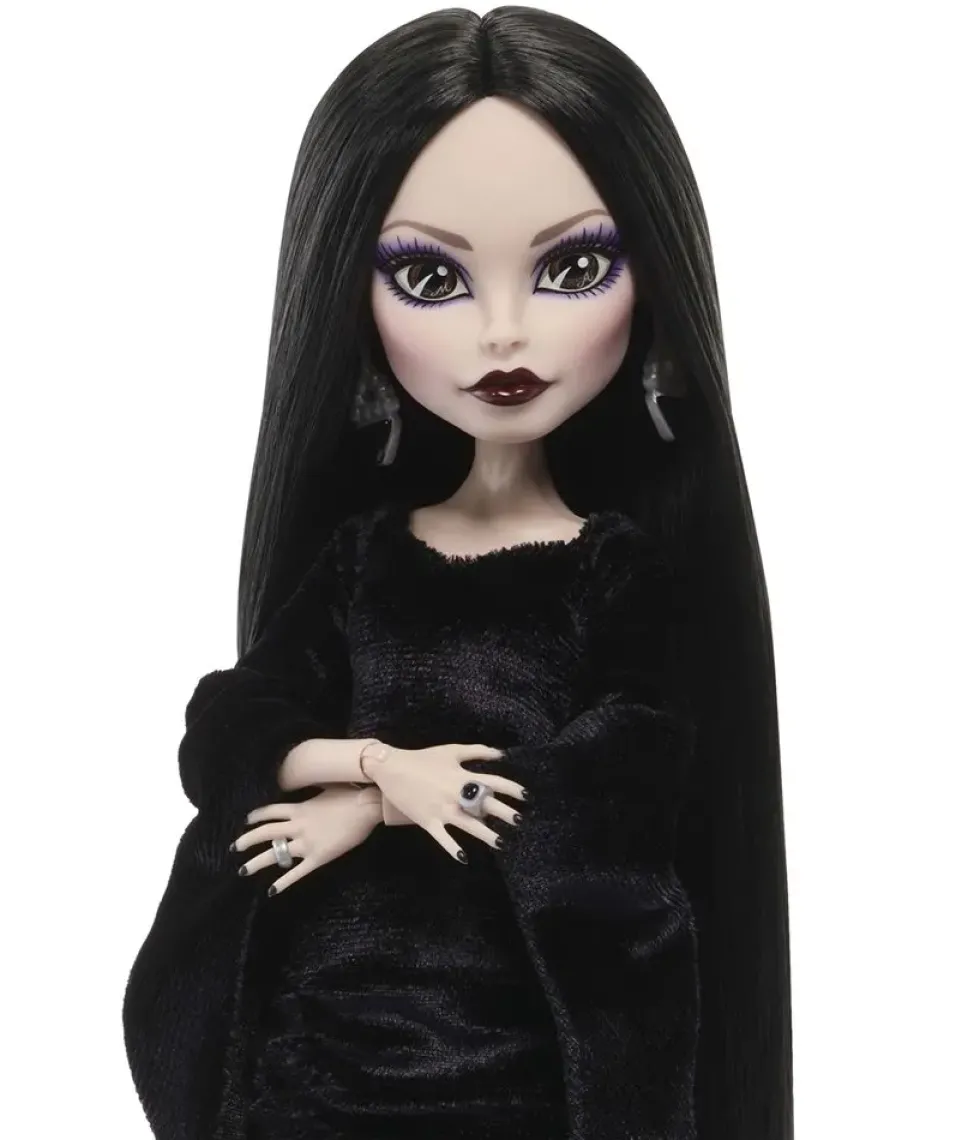 MERCREDI X MONSTER HIGH - POUPEE MORTICIA ADDAMS