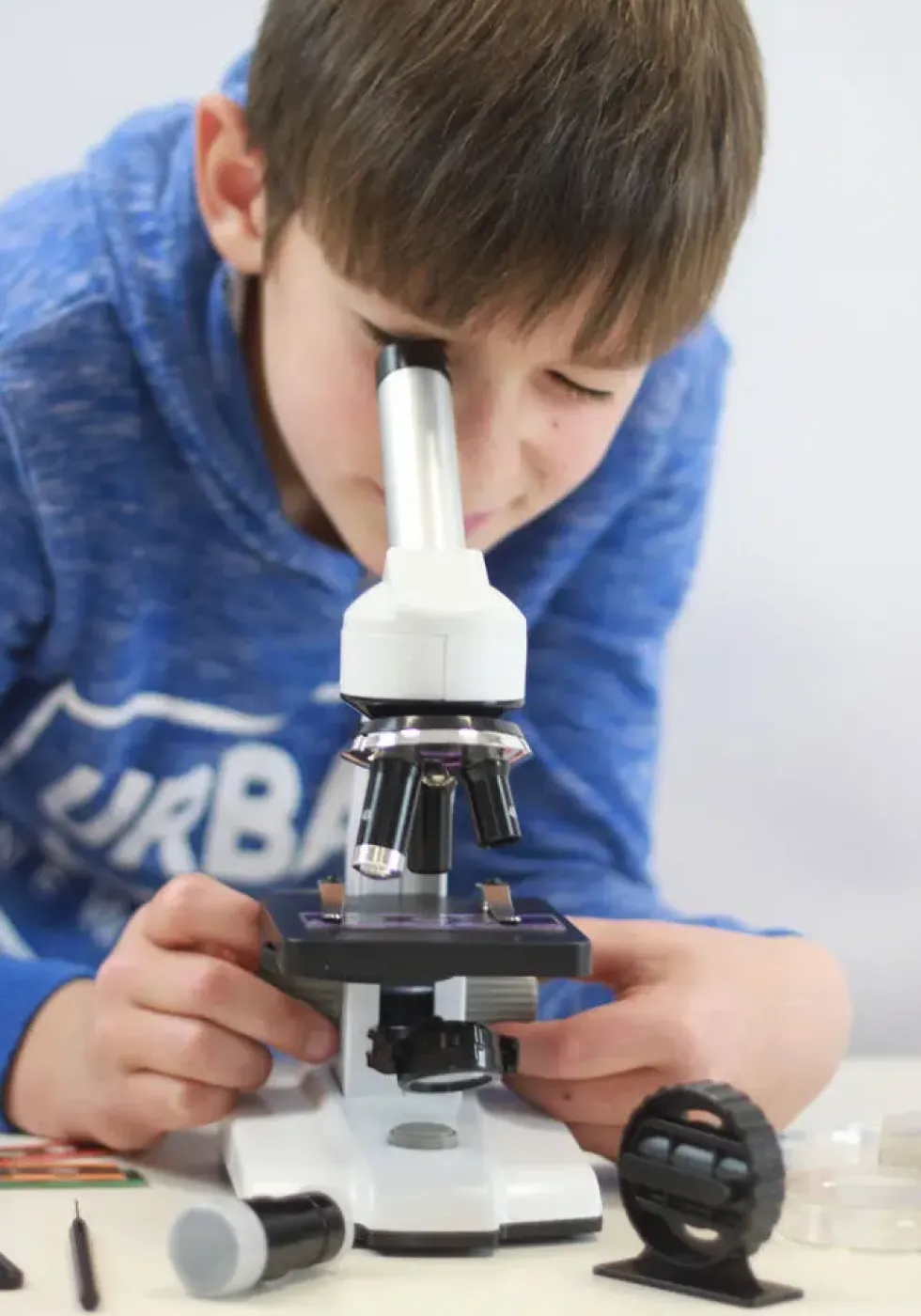 MICROSCOPE 50 EXPERIENCES