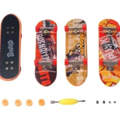 4 MINI SKATEBOARDS