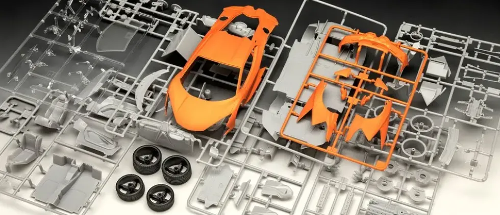 MODEL SET LAMBORGHINI REVUELTO