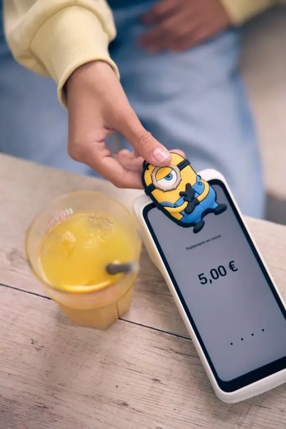 MONEY WALKIE - LES MINIONS©