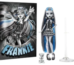 MONSTER HIGH DRAME AU CINEMA - POUPEE FRANKIE STEIN