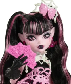 MONSTER HIGH -POUPEE DRACULAURA ANNIVERSAIRE