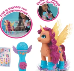 MY LITTLE PONY- SUNNY CHANTE ET FAIT DU ROLLER