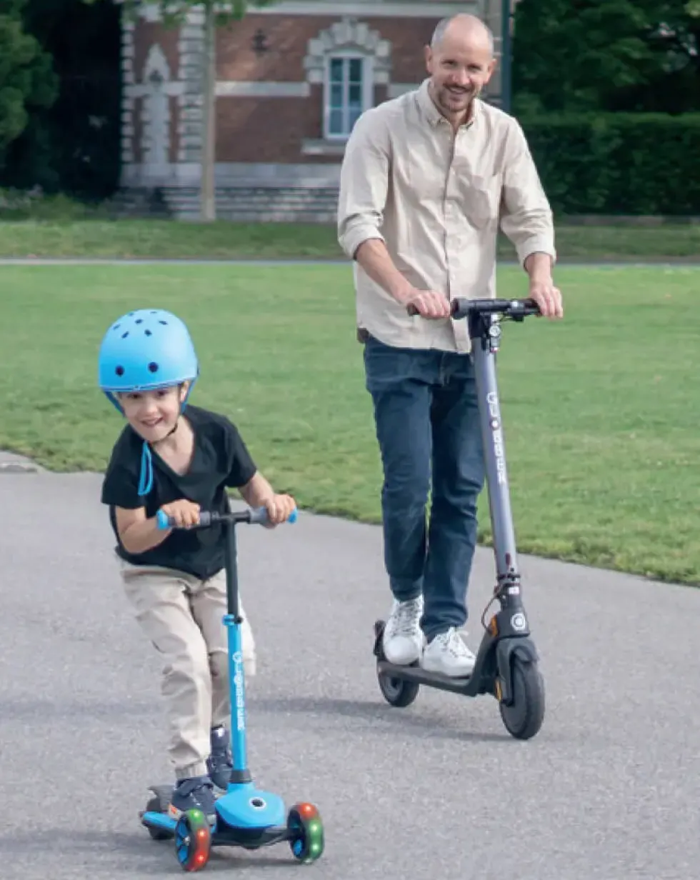ONE K E-MOTION 4 PLUS BLEU CIEL - TROTTINETTE 3 ROUES ELECTRIQUE