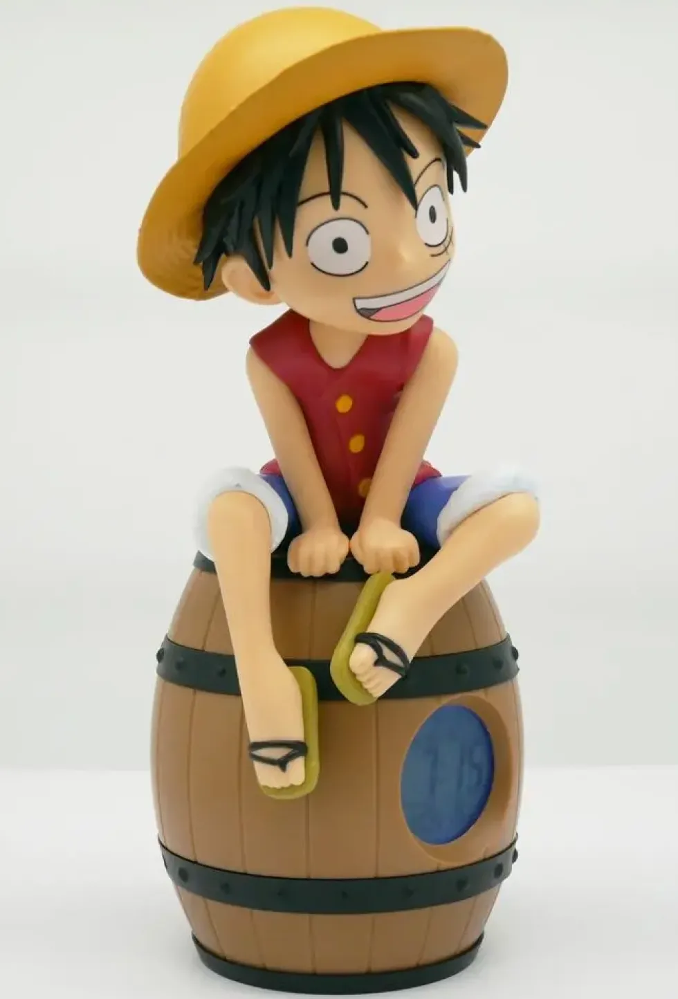 ONE PIECE - FIGURINE REVEIL LUFFY SUR TONNEAU
