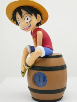 ONE PIECE - FIGURINE REVEIL LUFFY SUR TONNEAU