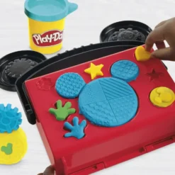 PLAY-DOH DISNEY JUNIOR MON GARAGE AVEC MICKEY