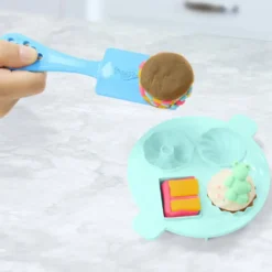PLAY DOH - ROBOT PATISSIER