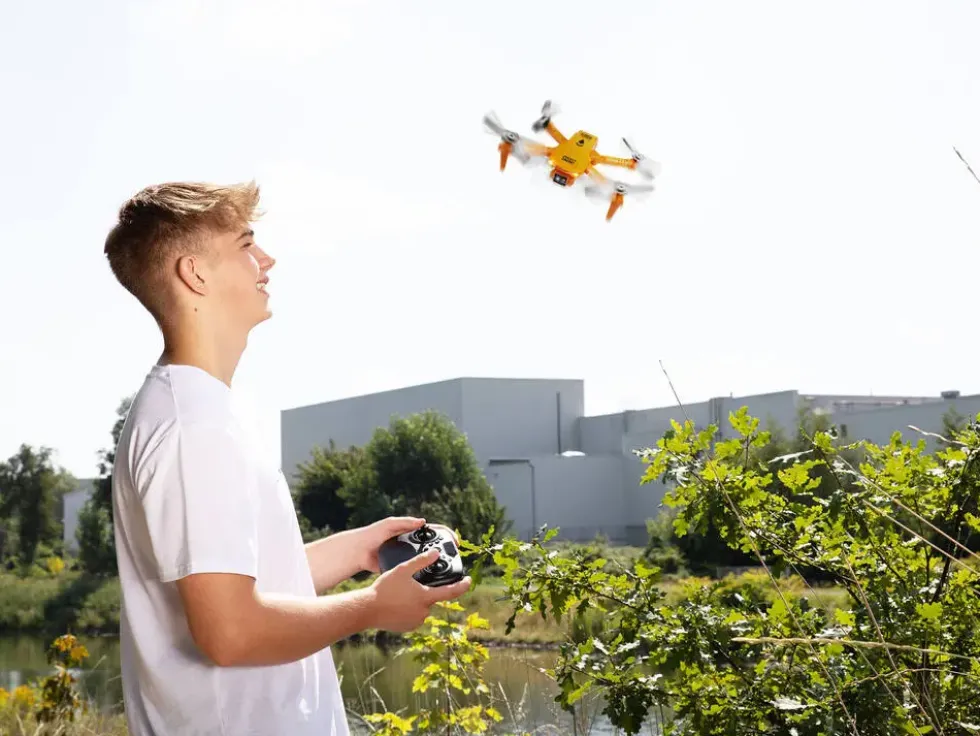 POCKET DRONE