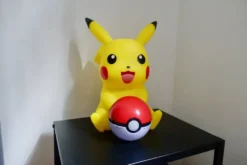 POKEMON - LAMPE LED PIKACHU ET ENCEINTE SANS FIL