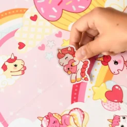 POPPIK - POSTER CREATIF A STICKER - LICORNES