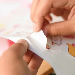 POPPIK - POSTER CREATIF A STICKER - LICORNES