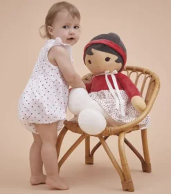 POUPEE EMILIE 80CM