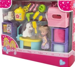 POUPEE LAURA SOIGNE SES ANIMAUX