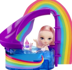 RAINBOW HIGH LITTLE JOURNEE PISCINE AVEC BLUSH