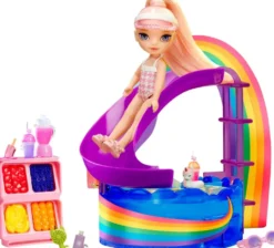 RAINBOW HIGH LITTLE JOURNEE PISCINE AVEC BLUSH