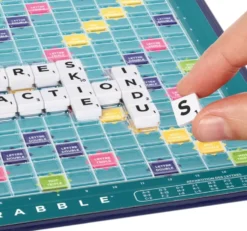 SCRABBLE VOYAGE