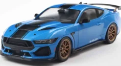 1/18 SHELBY MUSTANG SUPER SNAKE GRABBER BLUE METALLIC 2025