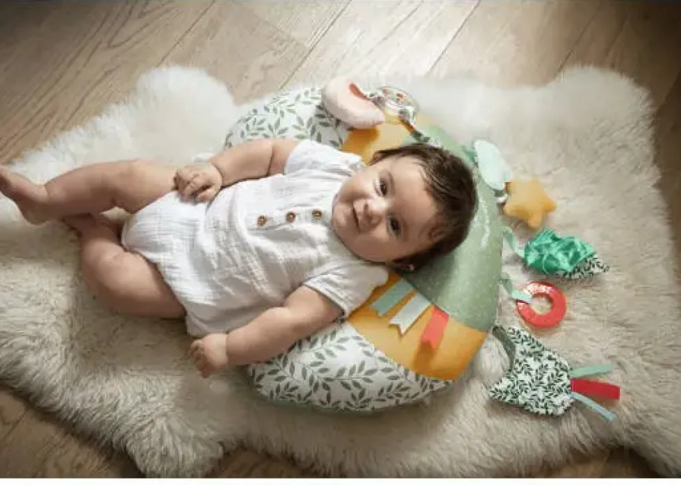 SOPHIE LA GIRAFE - COUSSIN COSY PLAY