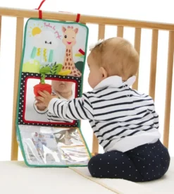 SOPHIE LA GIRAFE - LIVRE CHEVALET A DEPLIER