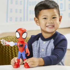 SPIDEY ET SES AMIS EXTRAORDINAIRES - FIGURINE GEANTE SPIDEY 23 CM
