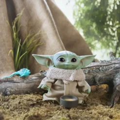 STAR WARS THE CHILD FIGURINE PARLANTE BABY YODA MANDALORIAN