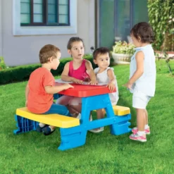 TABLE DE PIQUE-NIQUE POUR 4 ENFANTS