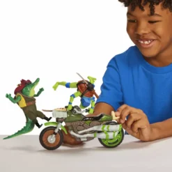 TORTUES NINJALEONARDO - VEHICULE DELUXE AVEC FIGURINE 12 CM