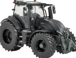 1/32 TRACTEUR VALTRA