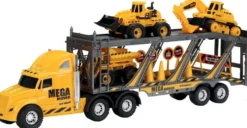 TRANSPORTEUR AVEC 3 ENGINS DE CONSTRUCTION