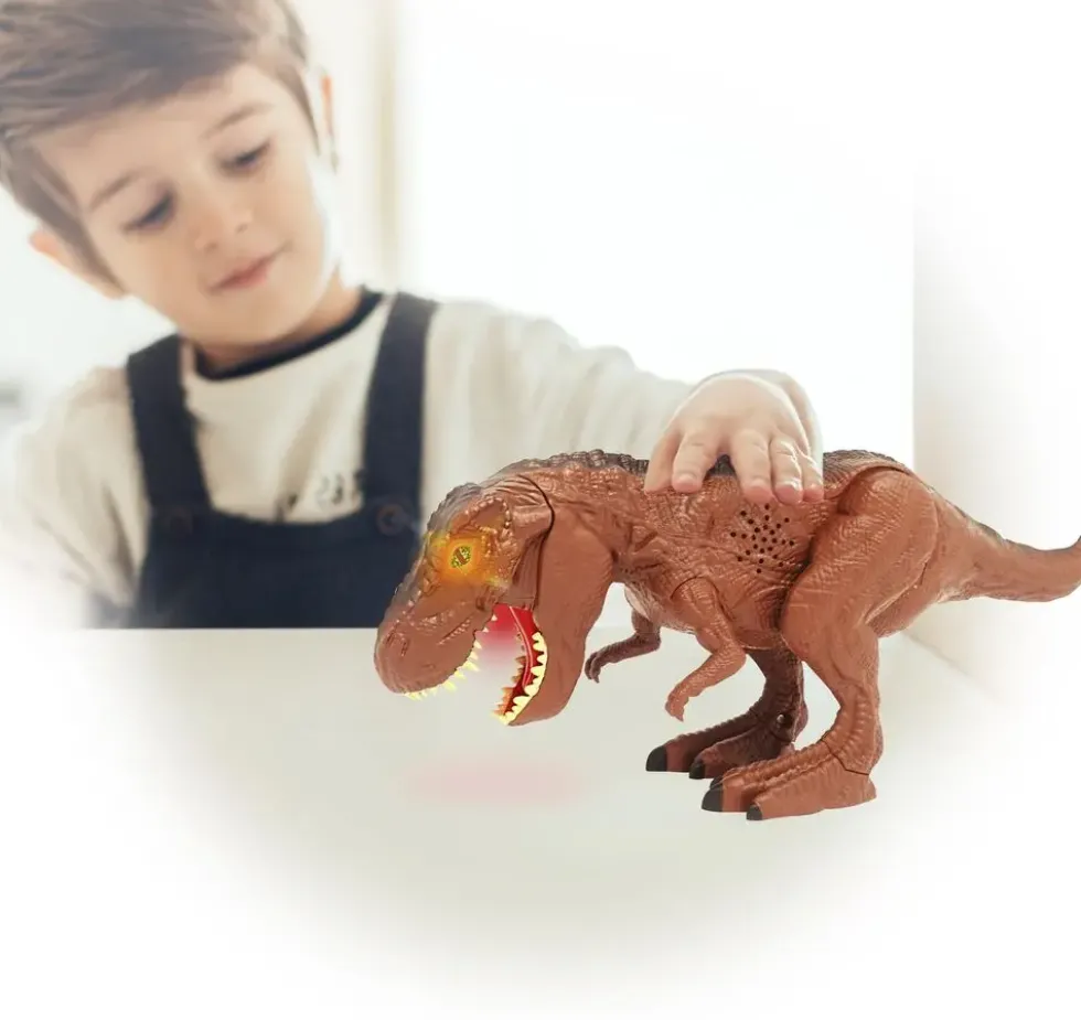 T-REX SE PENCHE ET MORD