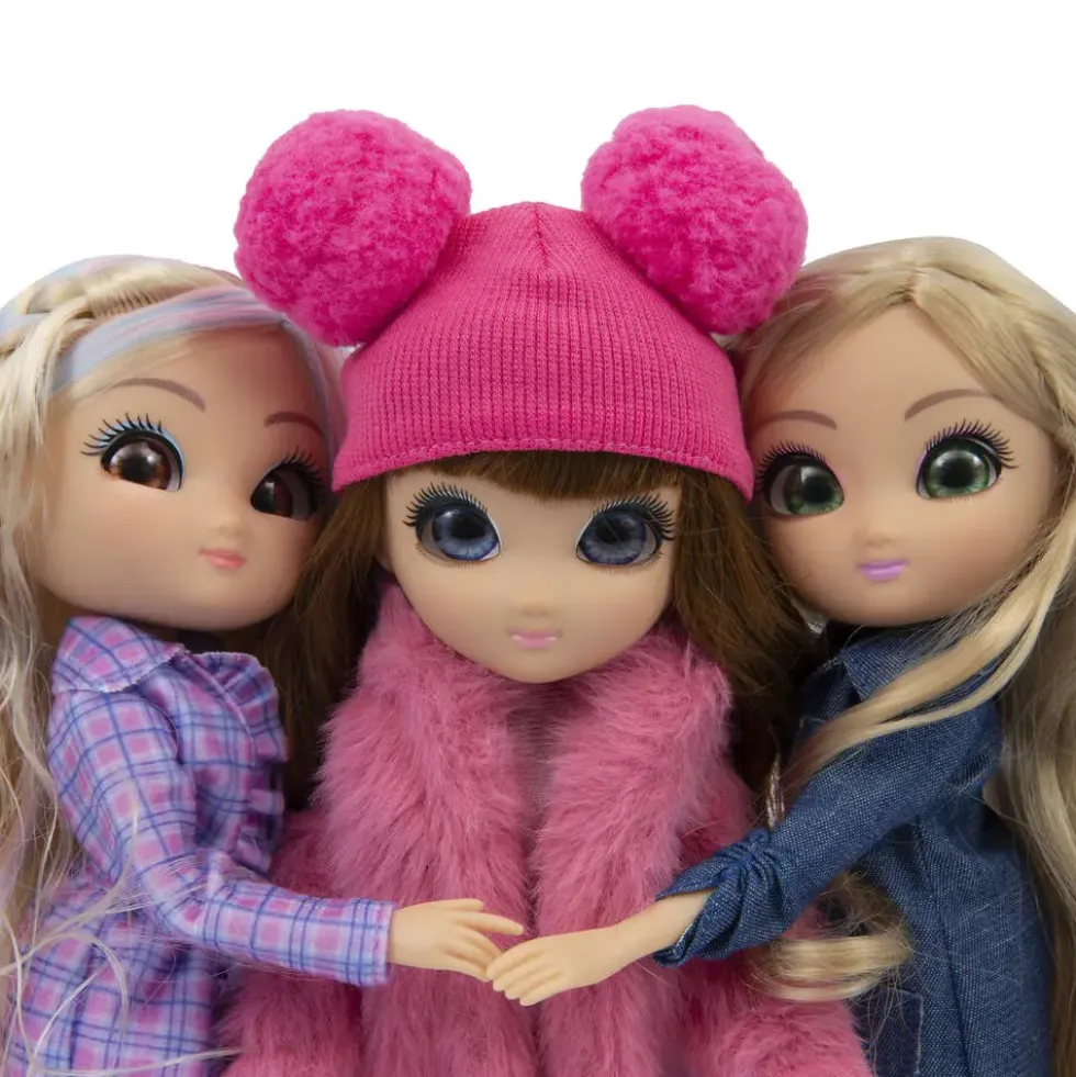 UNIQUE EYES - POUPEE25 CM