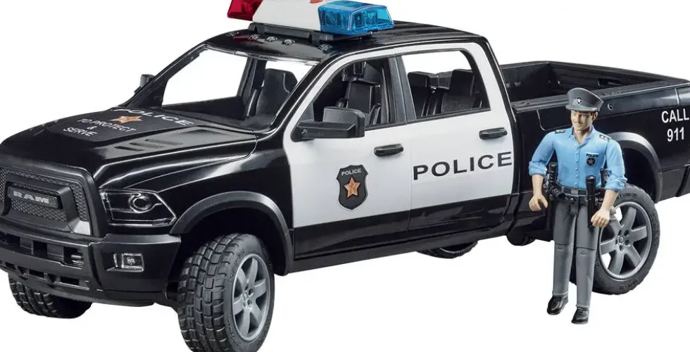 VEHICULE DE POLICE RAM 2500 AVEC FIGURINE POLICIER 1:16