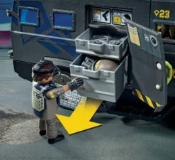 VEHICULE D'INTERVENTION DES FORCES SPECIALES - 71144