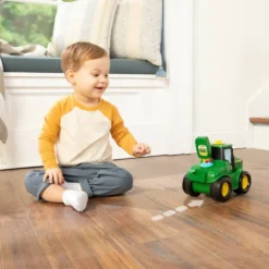 VEHICULE INTERACTIF JOHNNY KEY & GO