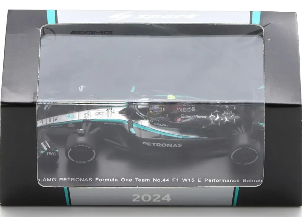 1/64 VOITURE MERCEDES-AMG W15 N44 MERCEDES-AMG PETRONAS FORMULE 1 TEAM GP BAHRAIN 2024 LEWIS HAMILTON