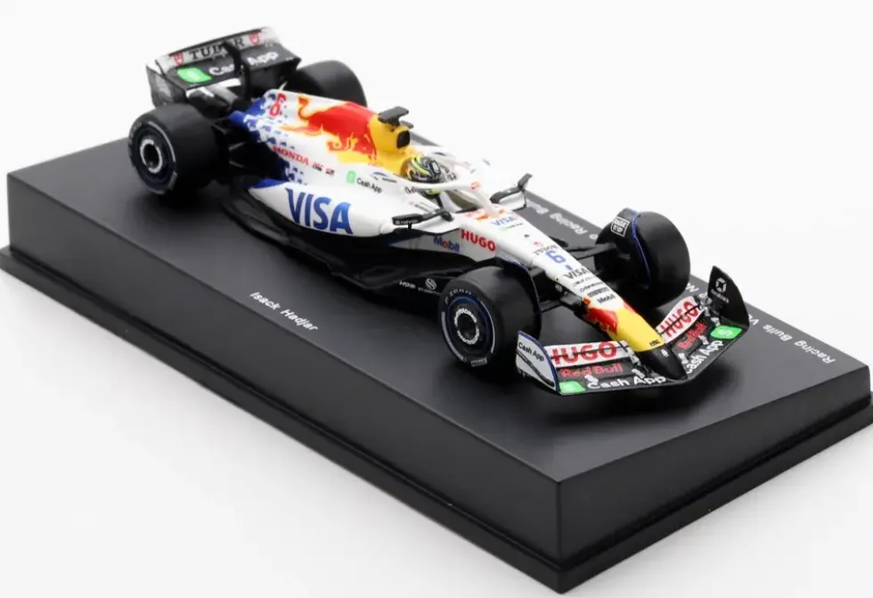 1/64 VOITURE RACING BULLS VCARB 02 F1 TEAM N6 8EME GP JAPON 2025 ISACK HADJAR