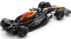1/64 VOITURE RED BULL RACING RB20 N1 ORACLE RED BULL RACING VAINQUEUR GP BAHRAIN 2024 MAX VERSTAPPEN